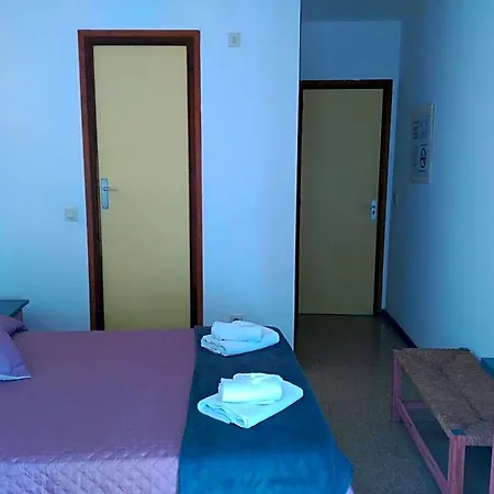 Miami Szálloda *